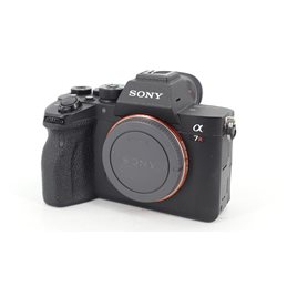 SONY A7R IV CORPO - GARANZIA 12 MESI FCF